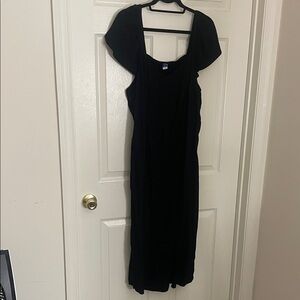 Black Dress with Short Sleeves